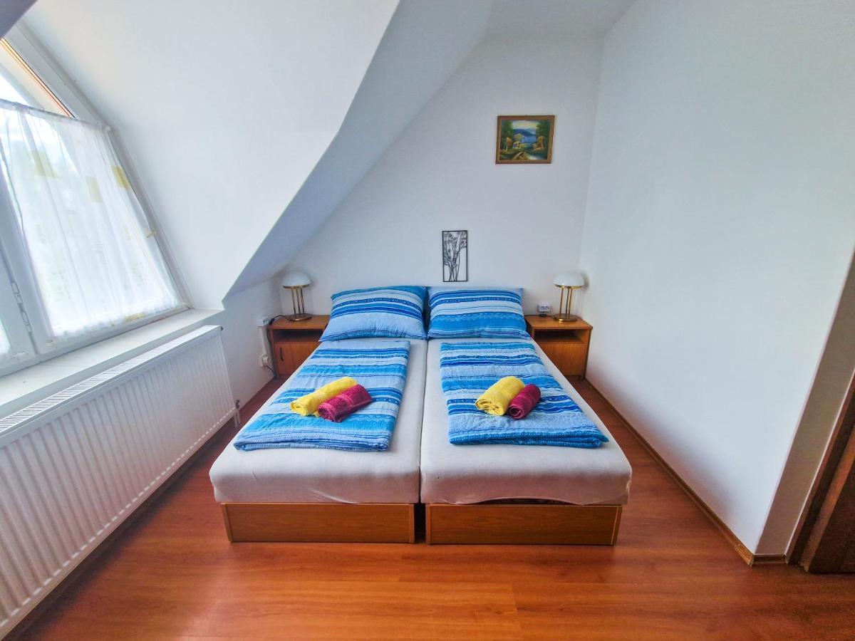 Weinberger Vendeghaz Hotell Zamárdi Eksteriør bilde