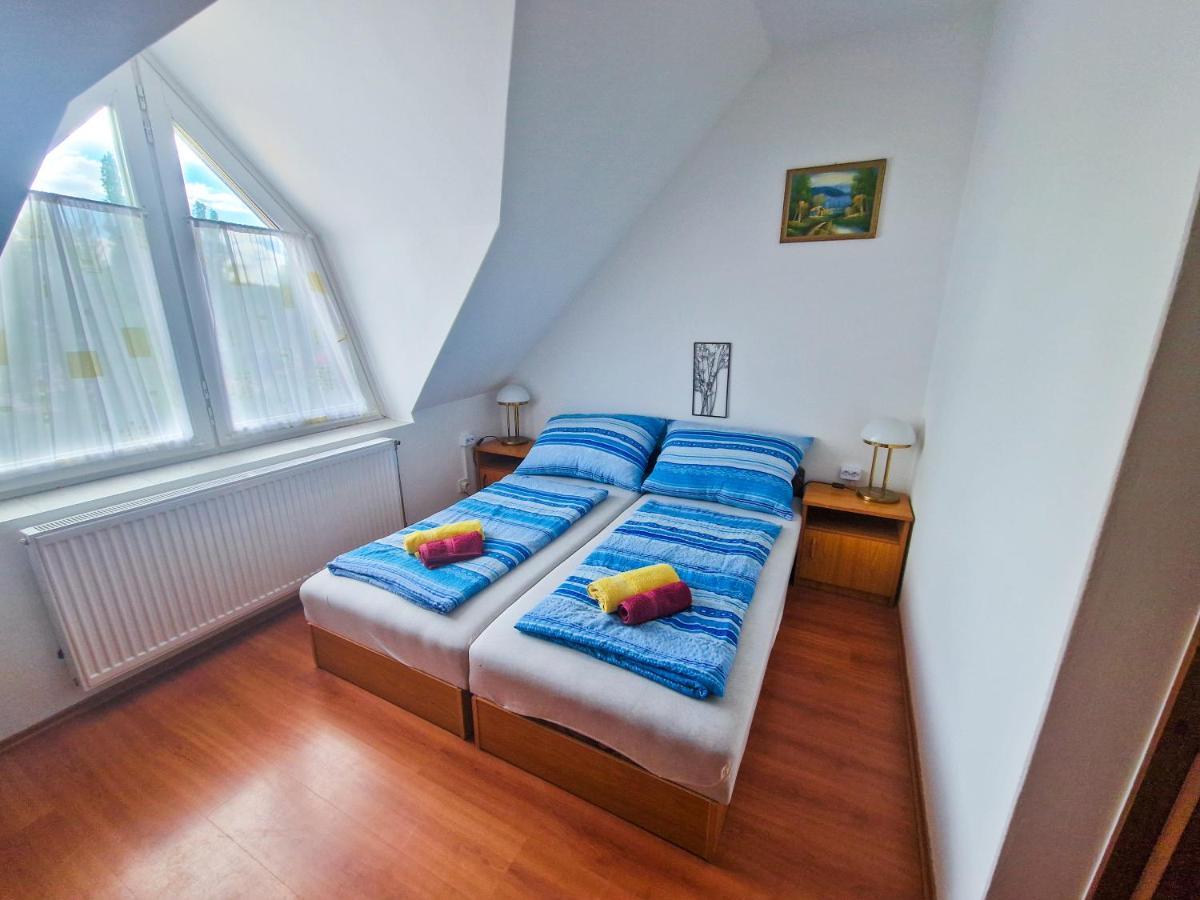 Weinberger Vendeghaz Hotell Zamárdi Eksteriør bilde